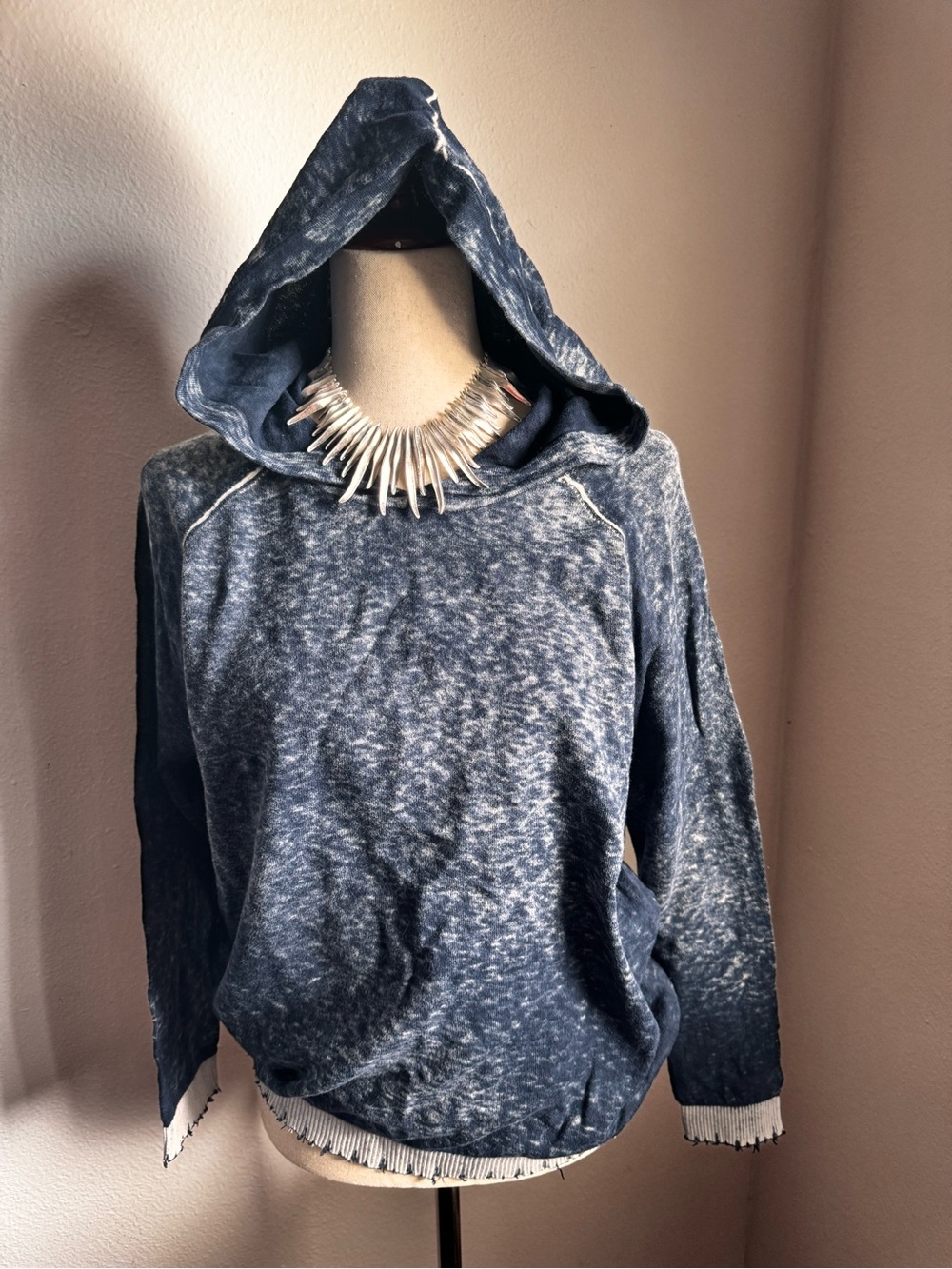 Minnie Rose Cotton Cashmere Mineral Wash Hoodie Navy Size L
